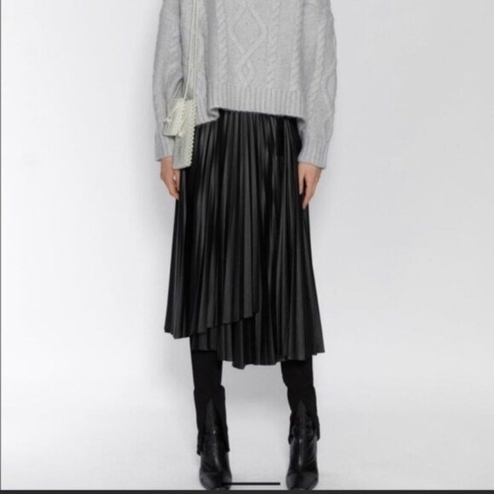 Zara Black Pleated Faux-Leather Midi Skirt